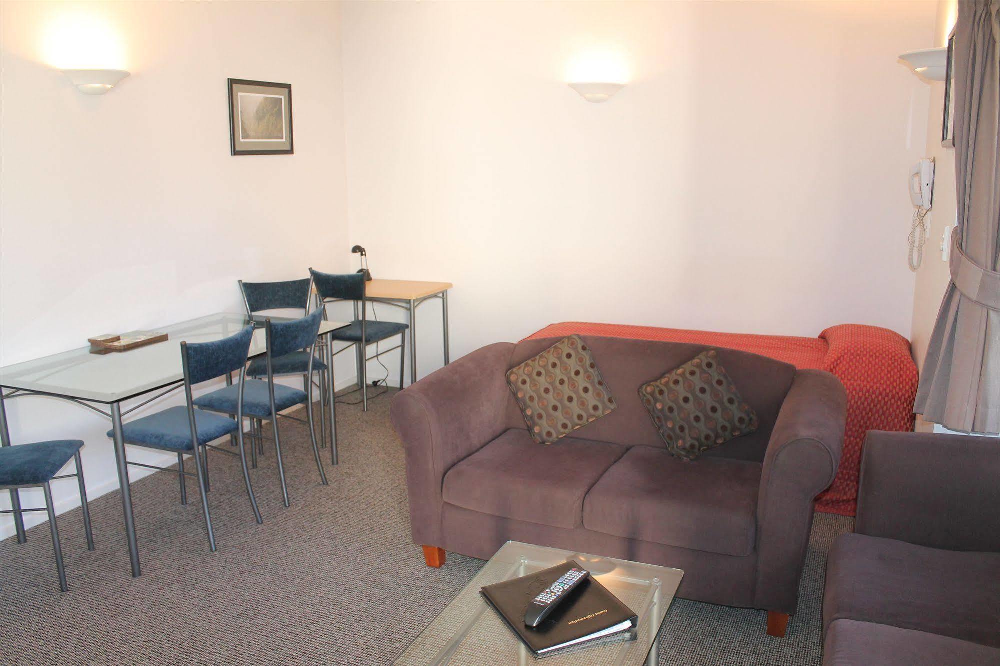 Riverview Motel Вангануї Екстер'єр фото